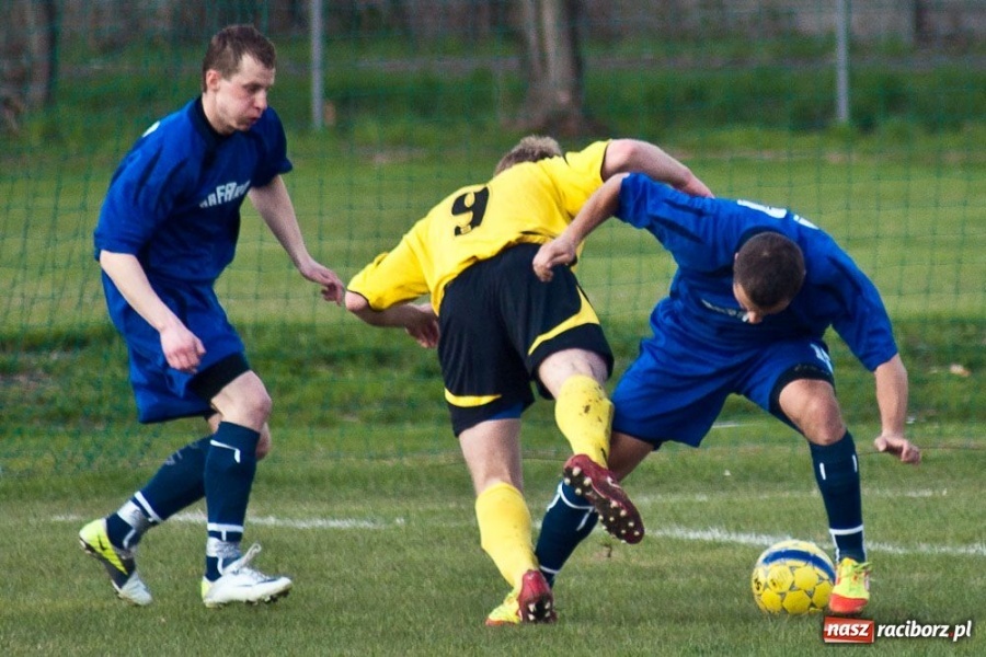 Zdjęcie w galerii na portalu naszraciborz.pl: Zagrali równo, Forteca 3 punkty, a Rafako... wiadomości z regionu