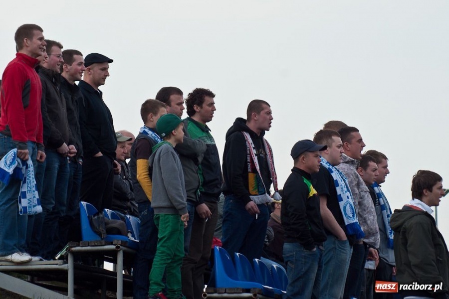 Zdjęcie w galerii na portalu naszraciborz.pl: Zagrali równo, Forteca 3 punkty, a Rafako... wiadomości z regionu