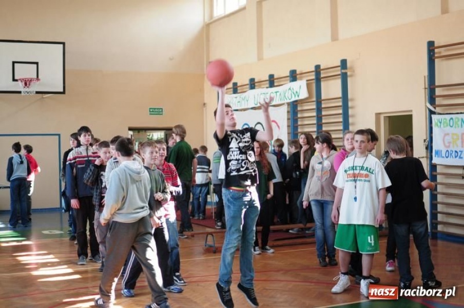 Zdjęcie w galerii na portalu naszraciborz.pl: Dni Otwarte w Gimnazjum nr 1 w Raciborzu wiadomości z regionu