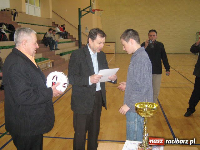 Zdjęcie w galerii na portalu naszraciborz.pl: Unia zdominowała finał Ligi Halowej wiadomości z regionu