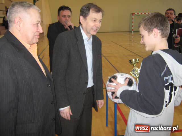 Zdjęcie w galerii na portalu naszraciborz.pl: Unia zdominowała finał Ligi Halowej wiadomości z regionu