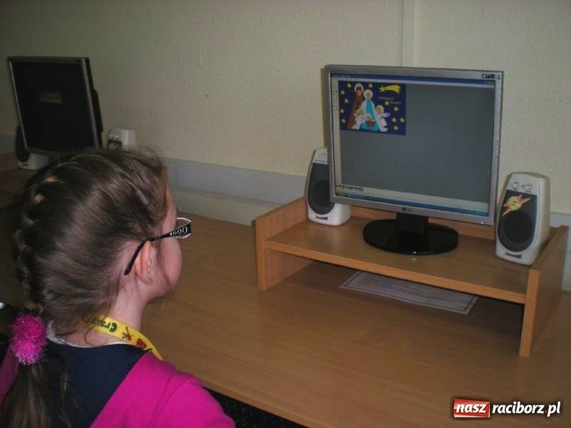 Zdjęcie w galerii na portalu naszraciborz.pl: Srebro Rafaeli w ogólnopolskim konkursie wiadomości z regionu