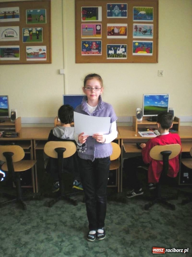 Zdjęcie w galerii na portalu naszraciborz.pl: Srebro Rafaeli w ogólnopolskim konkursie wiadomości z regionu