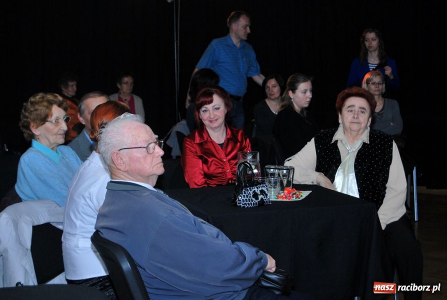 Zdjęcie w galerii na portalu naszraciborz.pl: Magda Hołyk z własnym recitalem wiadomości z regionu