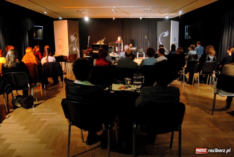 Zdjęcie w galerii na portalu naszraciborz.pl: Magda Hołyk z własnym recitalem wiadomości z regionu