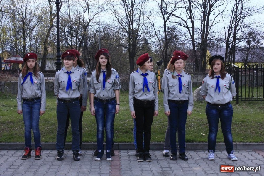 Zdjęcie w galerii na portalu naszraciborz.pl: Uczcili pamięć pomordowanych wiadomości z regionu