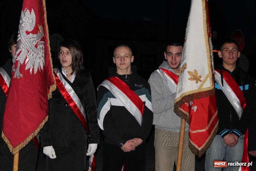 Zdjęcie w galerii na portalu naszraciborz.pl: Uczcili pamięć pomordowanych wiadomości z regionu