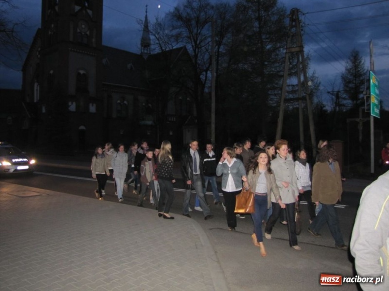 Zdjęcie w galerii na portalu naszraciborz.pl: Uczcili pamięć pomordowanych wiadomości z regionu