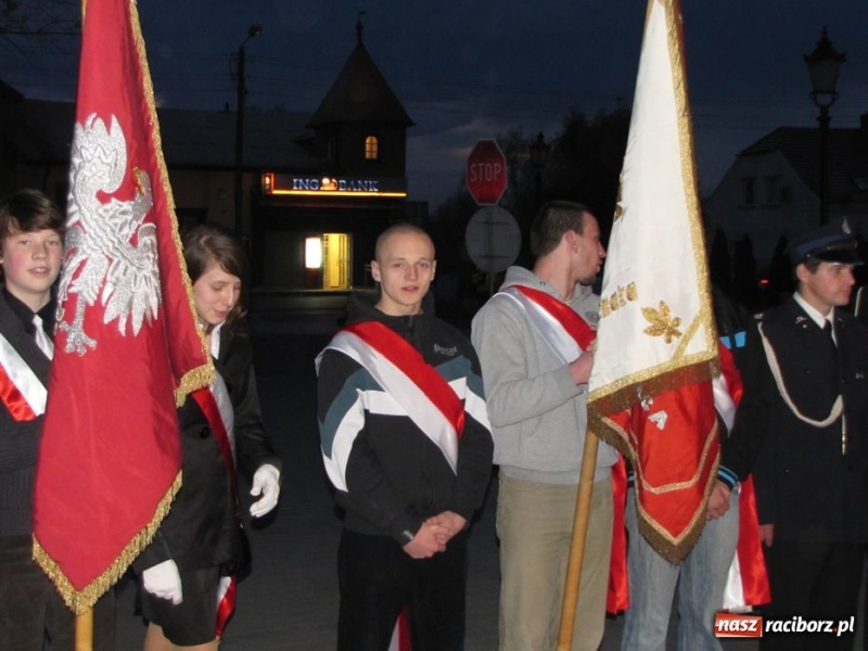 Zdjęcie w galerii na portalu naszraciborz.pl: Uczcili pamięć pomordowanych wiadomości z regionu