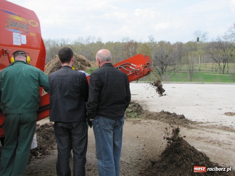 Zdjęcie w galerii na portalu naszraciborz.pl: Radni zwiedzali składowisko odpadów wiadomości z regionu