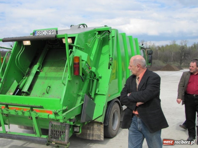 Zdjęcie w galerii na portalu naszraciborz.pl: Radni zwiedzali składowisko odpadów wiadomości z regionu