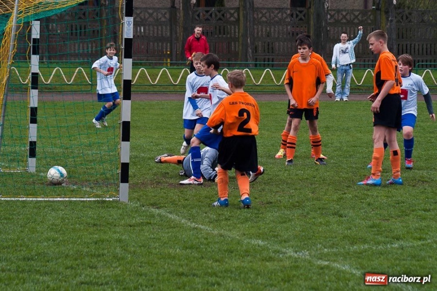 Zdjęcie w galerii na portalu naszraciborz.pl: LKS Tworków lepszy od Unii wiadomości z regionu