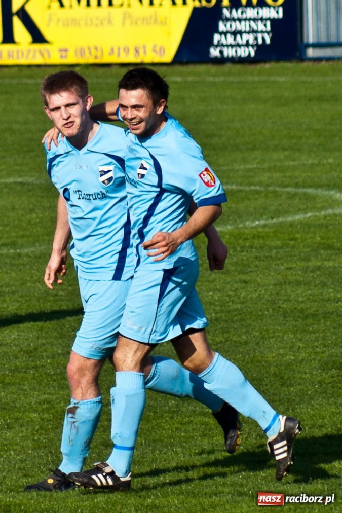 Zdjęcie w galerii na portalu naszraciborz.pl: Mecz o życie na remis wiadomości z regionu