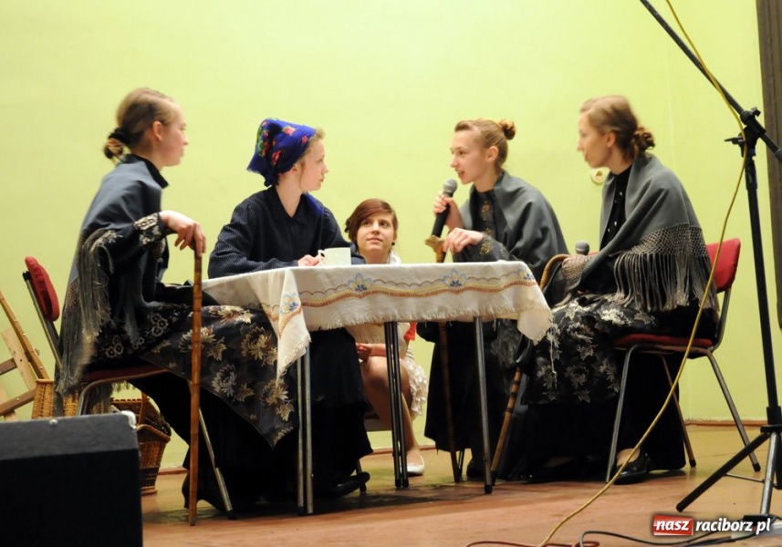 Zdjęcie w galerii na portalu naszraciborz.pl: W Borucinie dyskutowano o Morawcach wiadomości z regionu