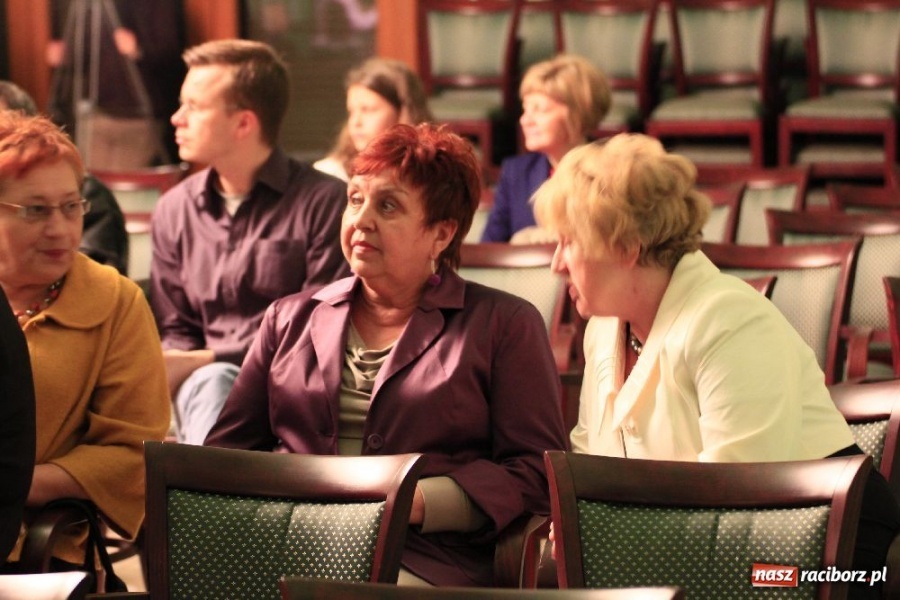 Zdjęcie w galerii na portalu naszraciborz.pl: Niedzielny wieczór w piwnicznym klimacie wiadomości z regionu