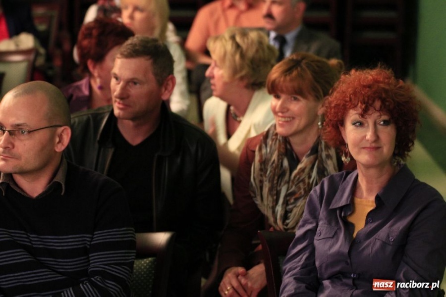 Zdjęcie w galerii na portalu naszraciborz.pl: Niedzielny wieczór w piwnicznym klimacie wiadomości z regionu