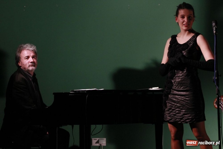 Zdjęcie w galerii na portalu naszraciborz.pl: Niedzielny wieczór w piwnicznym klimacie wiadomości z regionu