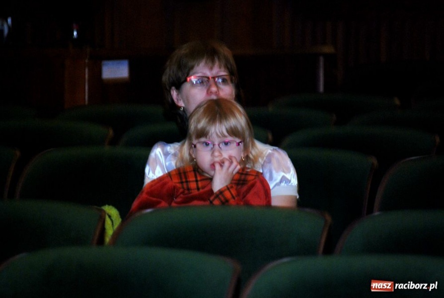 Zdjęcie w galerii na portalu naszraciborz.pl: Bajkowe popołudnie w RCK-u wiadomości z regionu