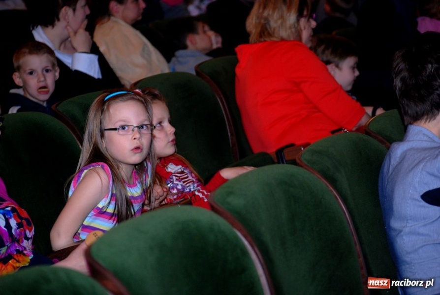Zdjęcie w galerii na portalu naszraciborz.pl: Bajkowe popołudnie w RCK-u wiadomości z regionu