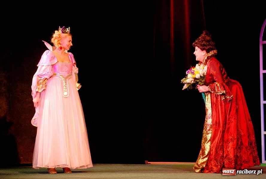 Zdjęcie w galerii na portalu naszraciborz.pl: Bajkowe popołudnie w RCK-u wiadomości z regionu