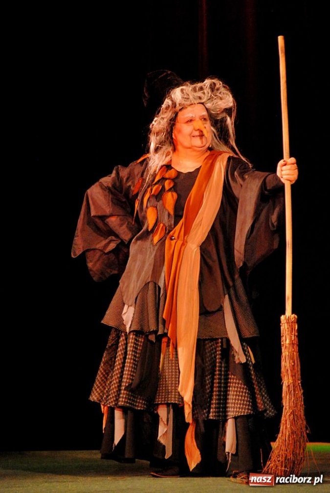 Zdjęcie w galerii na portalu naszraciborz.pl: Bajkowe popołudnie w RCK-u wiadomości z regionu