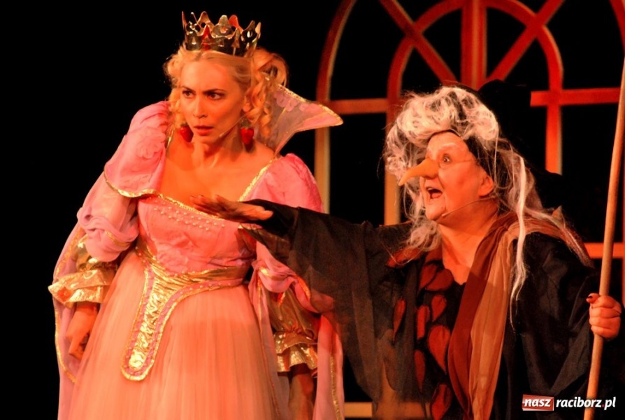 Zdjęcie w galerii na portalu naszraciborz.pl: Bajkowe popołudnie w RCK-u wiadomości z regionu