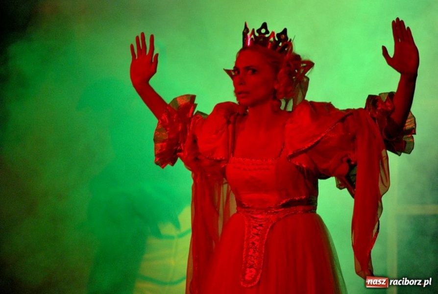 Zdjęcie w galerii na portalu naszraciborz.pl: Bajkowe popołudnie w RCK-u wiadomości z regionu