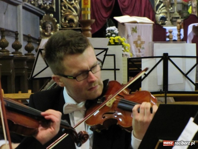 Zdjęcie w galerii na portalu naszraciborz.pl: To był koncert na najwyższym poziomie wiadomości z regionu