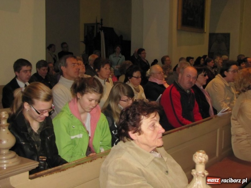 Zdjęcie w galerii na portalu naszraciborz.pl: To był koncert na najwyższym poziomie wiadomości z regionu