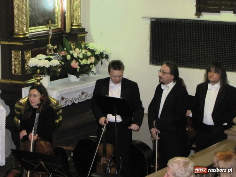 Zdjęcie w galerii na portalu naszraciborz.pl: To był koncert na najwyższym poziomie wiadomości z regionu