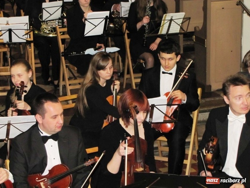 Zdjęcie w galerii na portalu naszraciborz.pl: To był koncert na najwyższym poziomie wiadomości z regionu