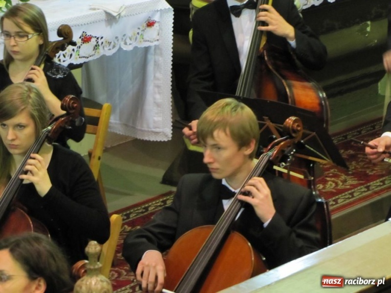 Zdjęcie w galerii na portalu naszraciborz.pl: To był koncert na najwyższym poziomie wiadomości z regionu