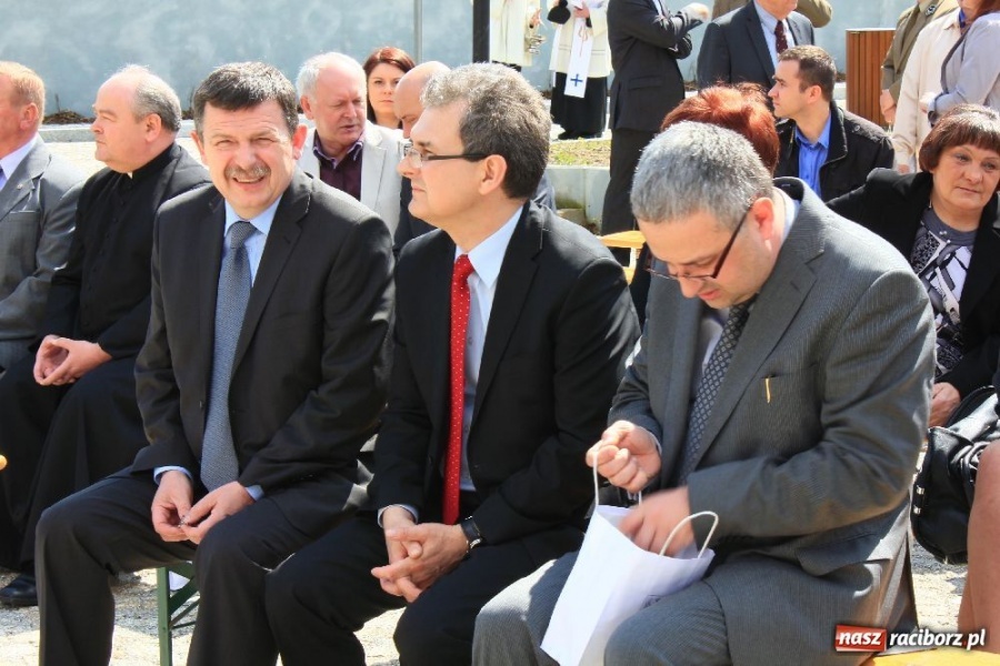 Zdjęcie w galerii na portalu naszraciborz.pl: Parking z prawdziwego zdarzenia wiadomości z regionu