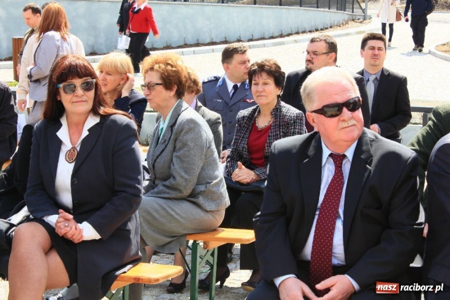 Zdjęcie w galerii na portalu naszraciborz.pl: Parking z prawdziwego zdarzenia wiadomości z regionu