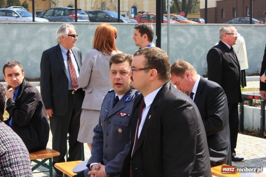 Zdjęcie w galerii na portalu naszraciborz.pl: Parking z prawdziwego zdarzenia wiadomości z regionu