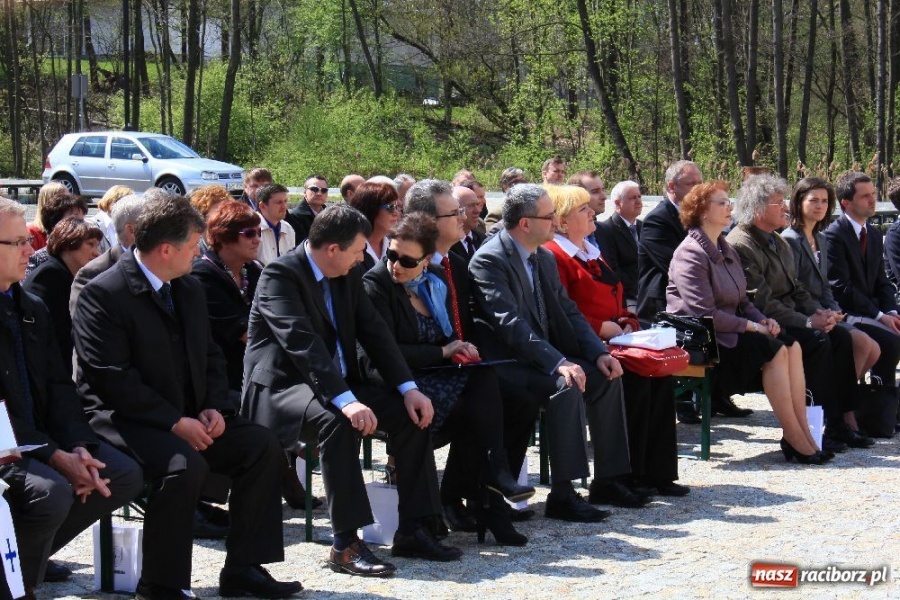 Zdjęcie w galerii na portalu naszraciborz.pl: Parking z prawdziwego zdarzenia wiadomości z regionu