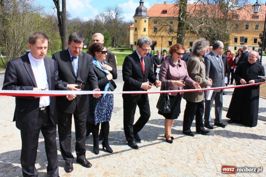 Zdjęcie w galerii na portalu naszraciborz.pl: Parking z prawdziwego zdarzenia wiadomości z regionu