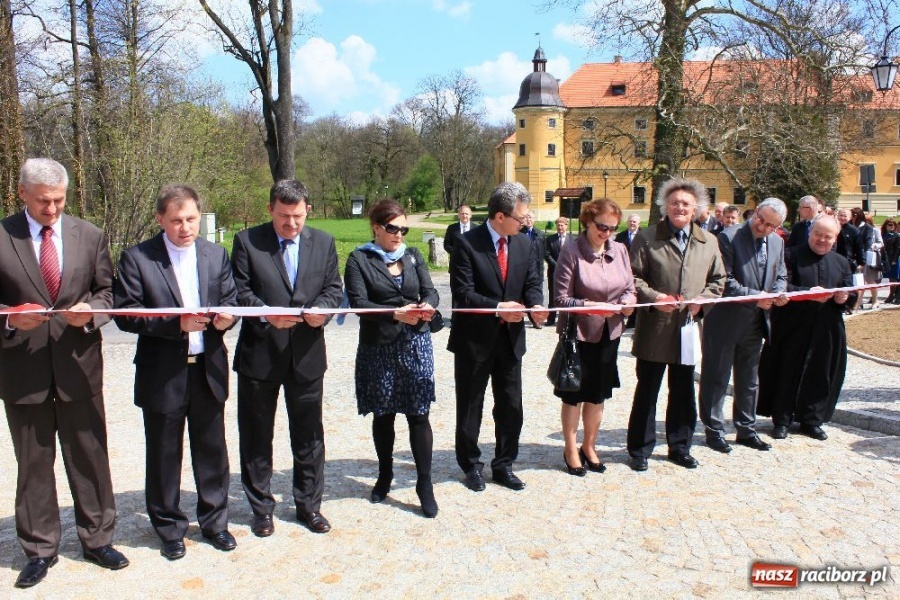 Zdjęcie w galerii na portalu naszraciborz.pl: Parking z prawdziwego zdarzenia wiadomości z regionu