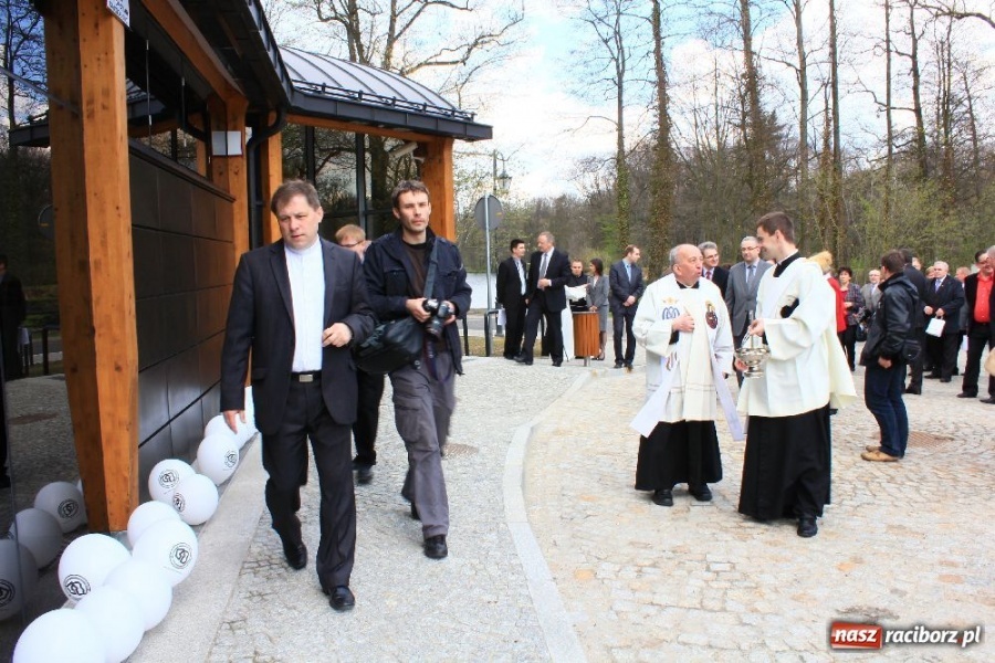 Zdjęcie w galerii na portalu naszraciborz.pl: Parking z prawdziwego zdarzenia wiadomości z regionu