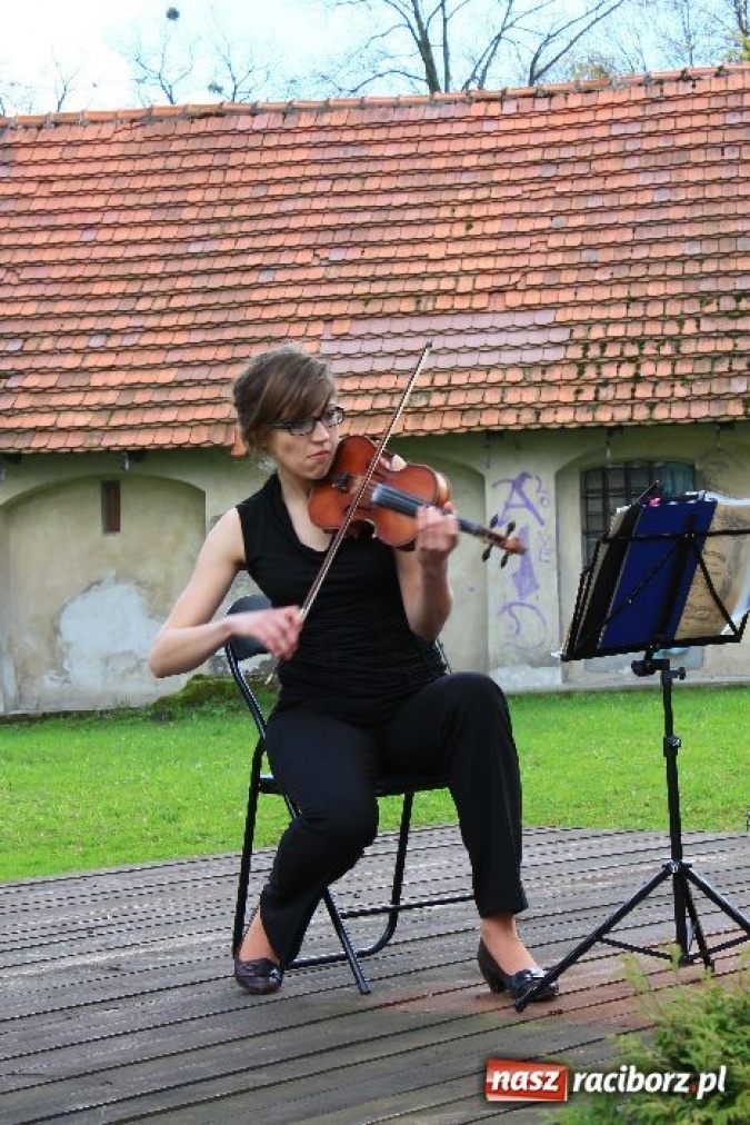Zdjęcie w galerii na portalu naszraciborz.pl: Parking z prawdziwego zdarzenia wiadomości z regionu