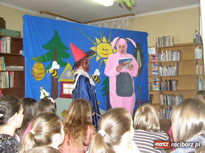 Zdjęcie w galerii na portalu naszraciborz.pl: Światowy Dzień Książki i Praw Autorskich wiadomości z regionu