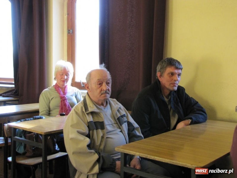 Zdjęcie w galerii na portalu naszraciborz.pl: Starosta oberwał za służbę zdrowia wiadomości z regionu