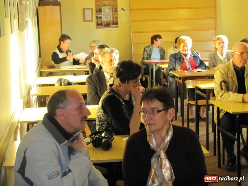 Zdjęcie w galerii na portalu naszraciborz.pl: Starosta oberwał za służbę zdrowia wiadomości z regionu