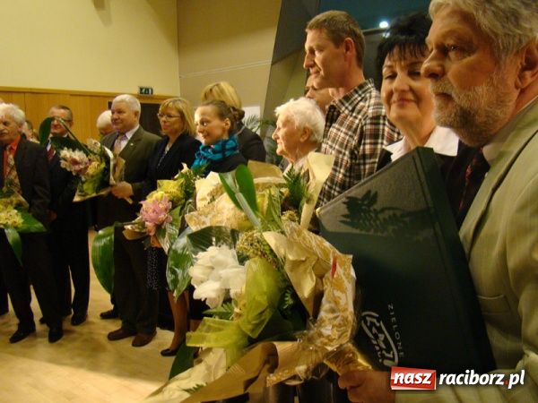 Zdjęcie w galerii na portalu naszraciborz.pl: Wręczono Zielone czeki 2012 wiadomości z regionu
