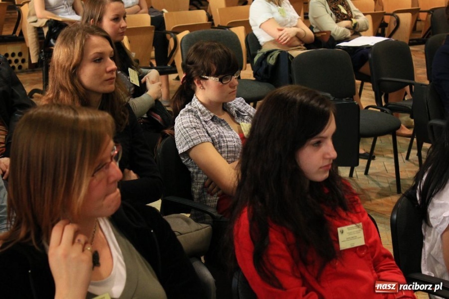 Zdjęcie w galerii na portalu naszraciborz.pl: Współczesne problemy dzieci i młodzieży wiadomości z regionu