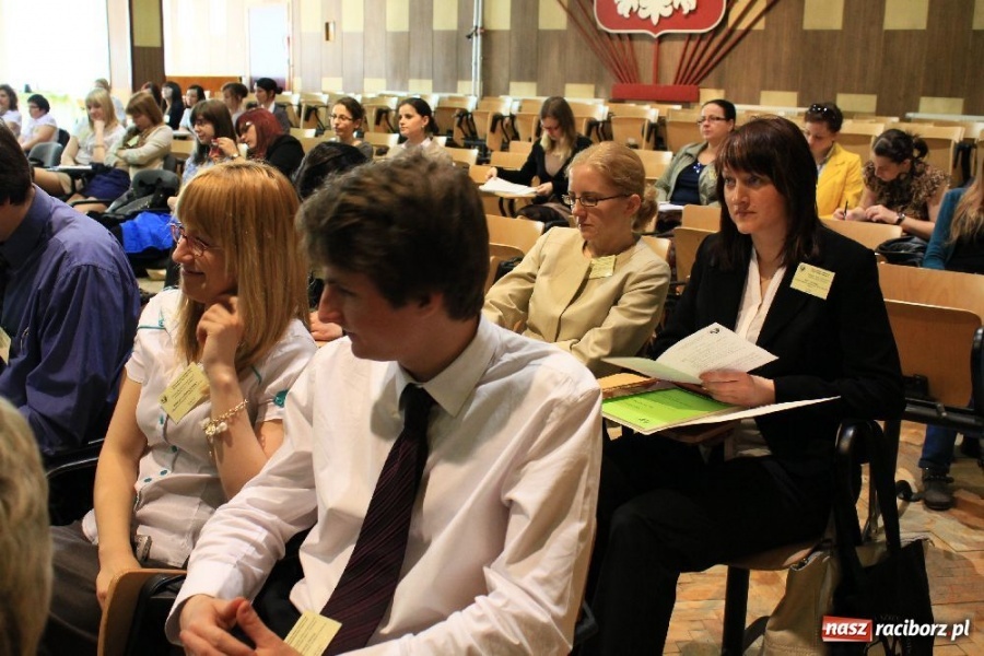 Zdjęcie w galerii na portalu naszraciborz.pl: Współczesne problemy dzieci i młodzieży wiadomości z regionu