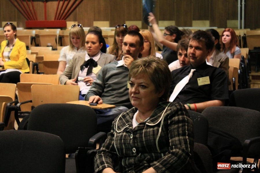 Zdjęcie w galerii na portalu naszraciborz.pl: Współczesne problemy dzieci i młodzieży wiadomości z regionu