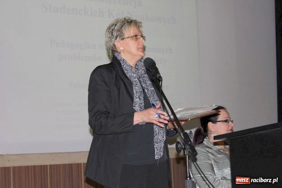 Zdjęcie w galerii na portalu naszraciborz.pl: Współczesne problemy dzieci i młodzieży wiadomości z regionu