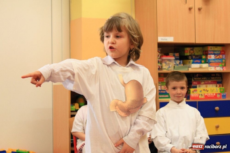 Zdjęcie w galerii na portalu naszraciborz.pl: Sąd nad szkodliwym papierosem wiadomości z regionu