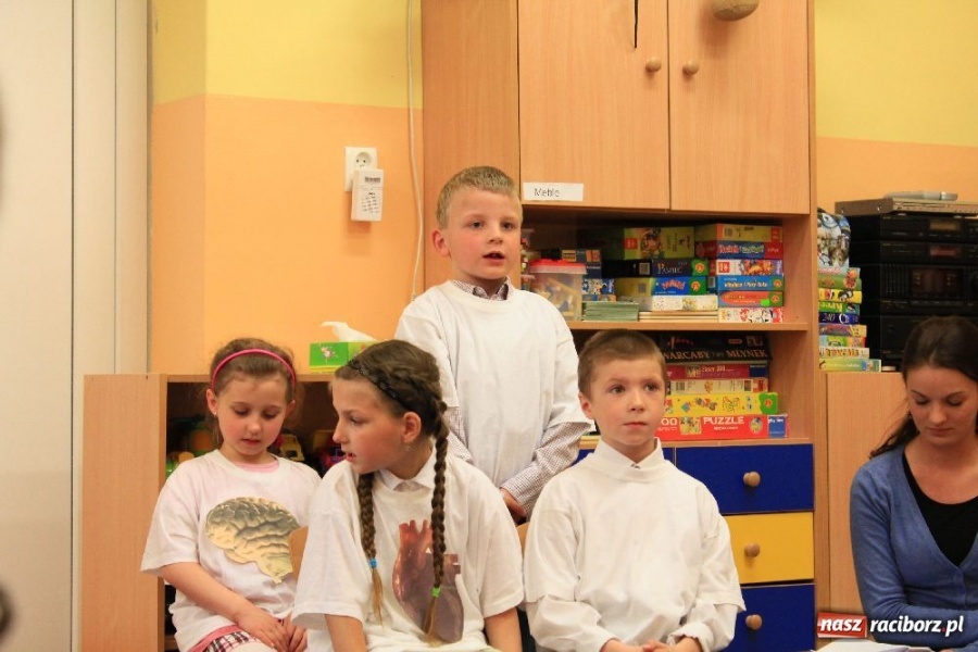 Zdjęcie w galerii na portalu naszraciborz.pl: Sąd nad szkodliwym papierosem wiadomości z regionu